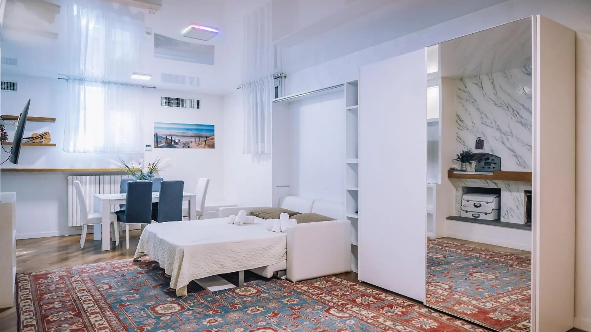 Guest house B&B Luxury Italian House Rho