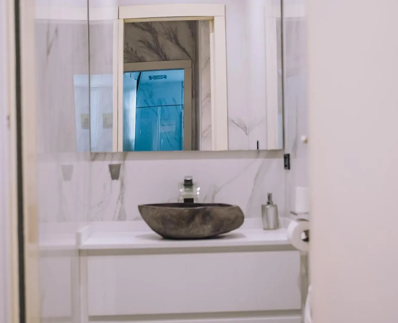 Gasthof B&B Luxury Italian House Rho